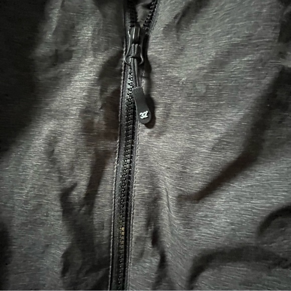 32 Degrees vest - Picture 7 of 9